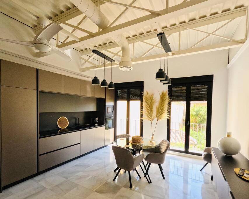 Loft Puerta De Capitulares Apartment Cordoba Luaran gambar